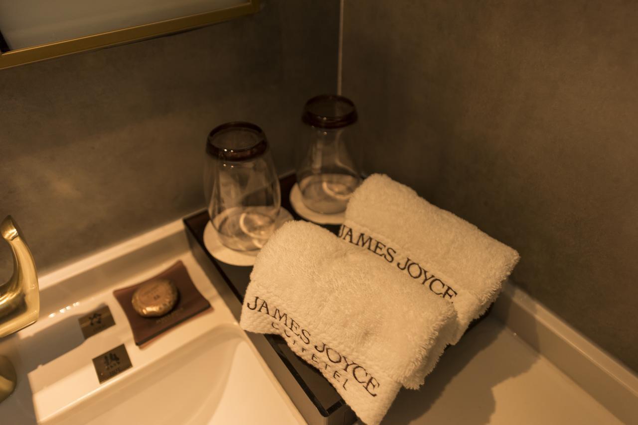 James Joyce Coffetel Beijing Gulou Street, Nanluoguxiang Екстериор снимка